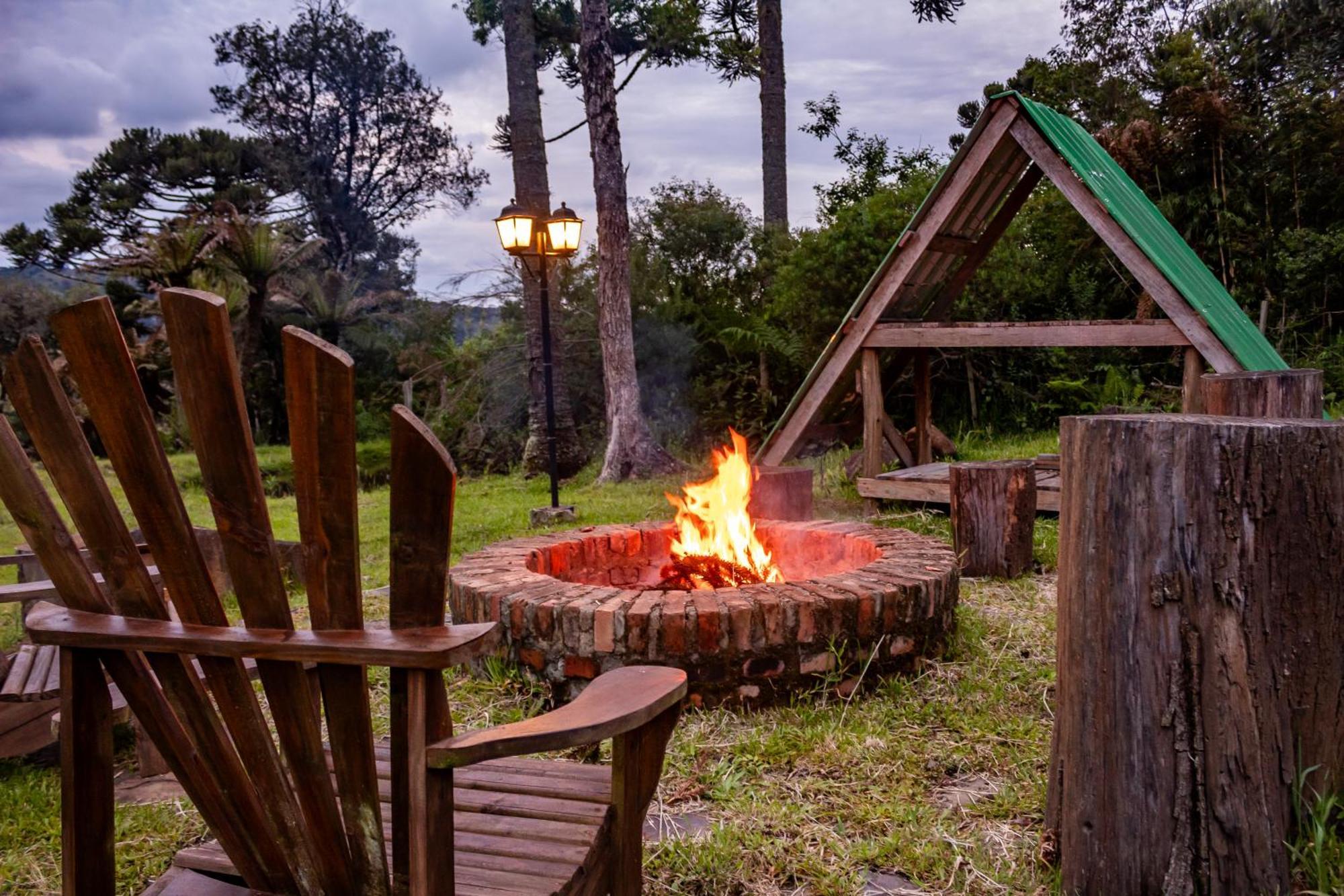 Casas Rainha Da Serra 01 E 02 Dorm Com Cozinha E Fogo De Chao אורוביסי מראה חיצוני תמונה